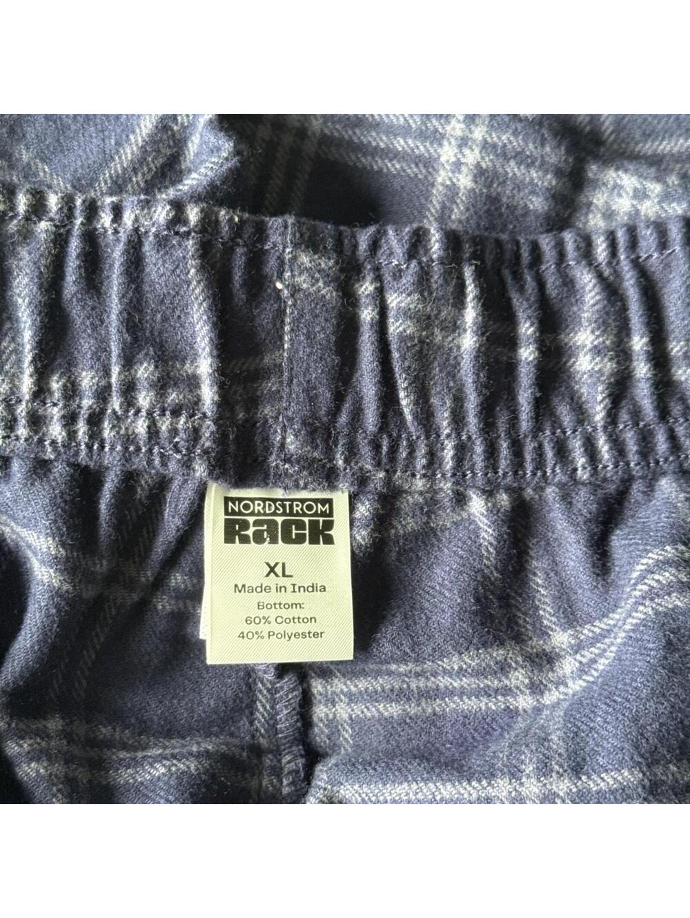 NORDSTROM RACK Flannel Pajama Pants in Navy Plaid Size XL - Picture 3 of 4